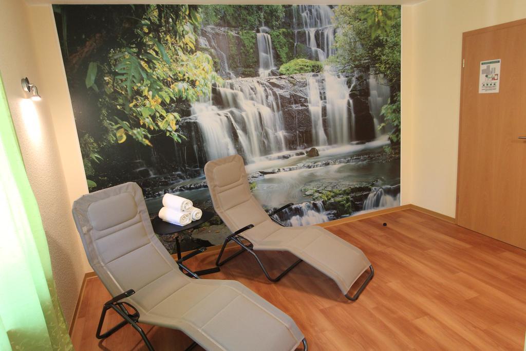 Hotel Landgasthof Zur Alten Scheune Τσβαϊμπρίκεν Εξωτερικό φωτογραφία